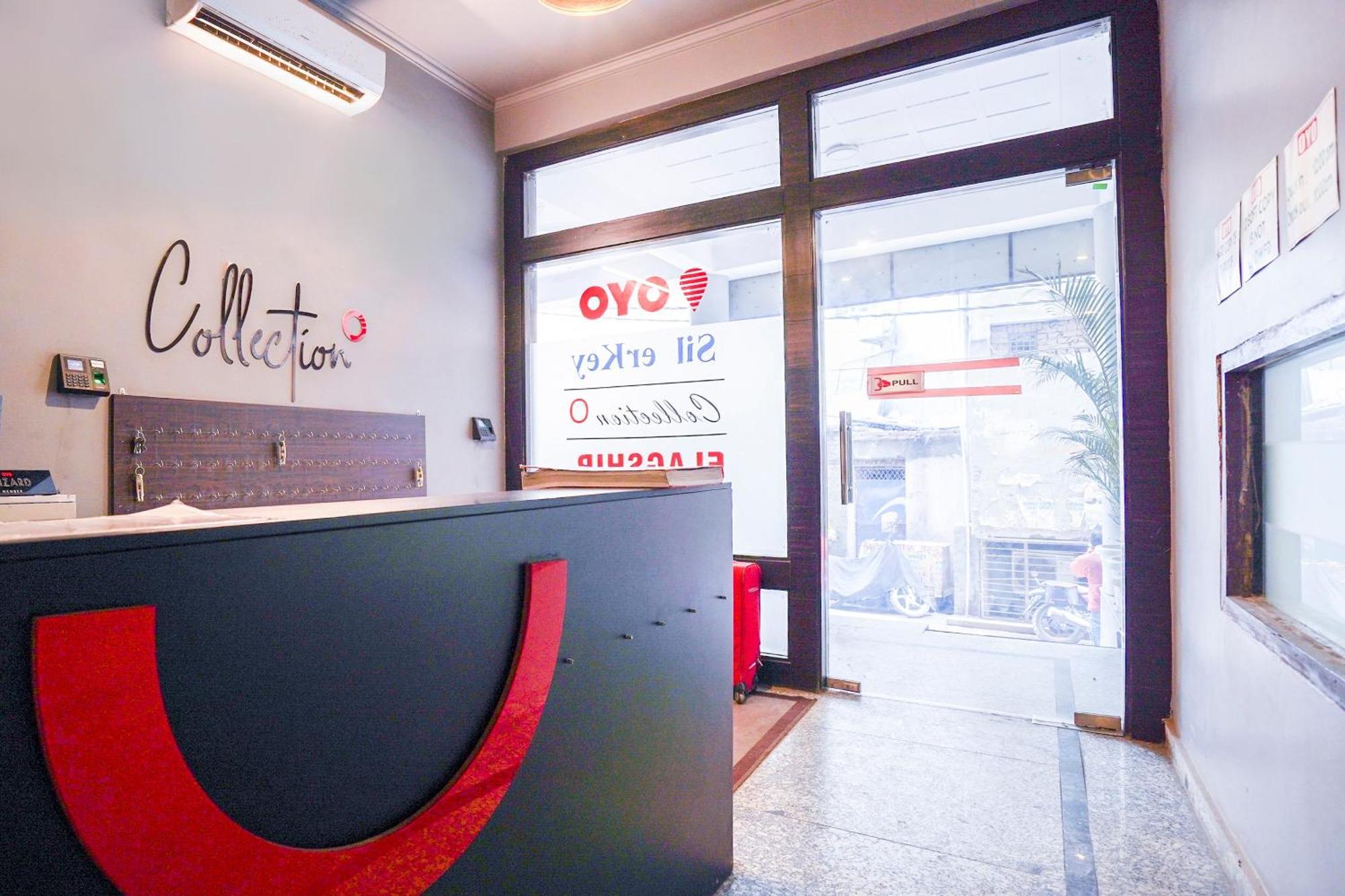 OYO Flagship 46230 Atta Market Kālkāji Devi Exteriör bild